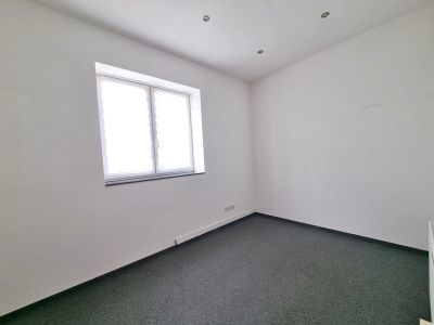 Büro EG.jpg