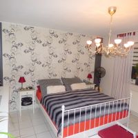 Schlafzimmer.JPG