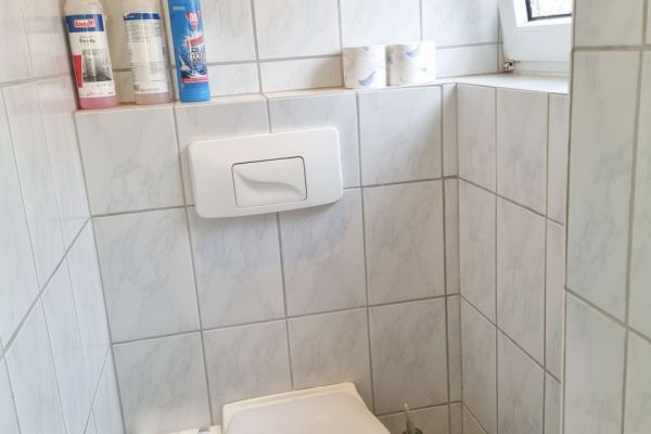 Badezimmer WC.jpg