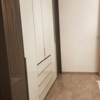 Schrank Schlafzimmer.jpg