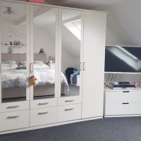 Schlafzimmer 1, 2. Ansicht.jpg