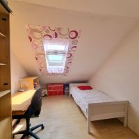 Schlafzimmer 4.jpg