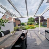 überdachte Terrasse.jpg