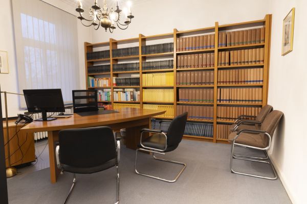 Gewerbeeinheit Büro 3, OG.jpg