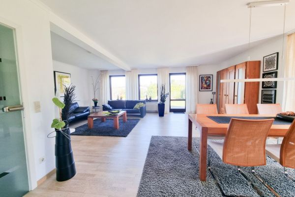 Wohn-Essbereich Anbau.jpg